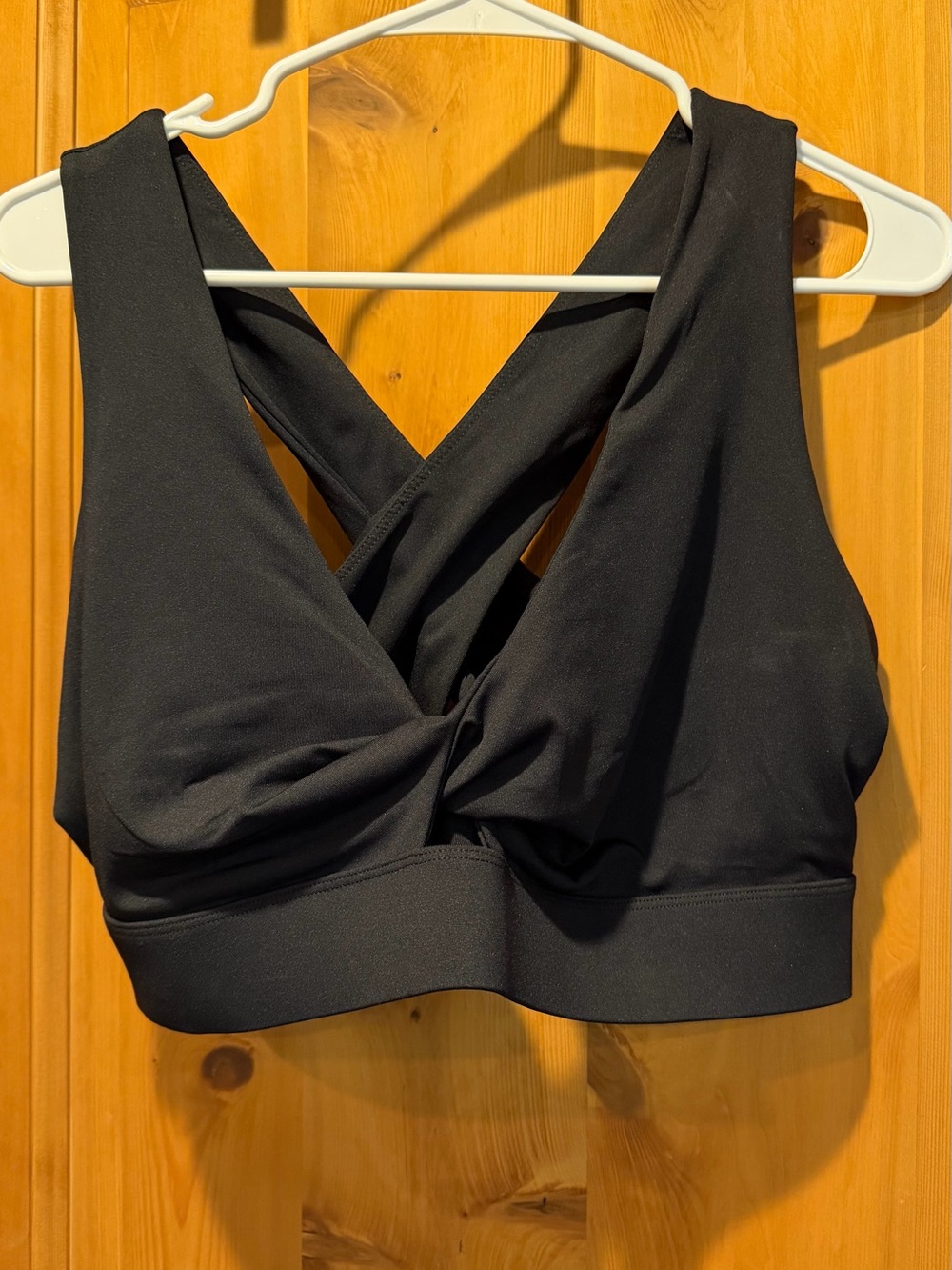 Fabletics Black Crisscross Front Sports Bra